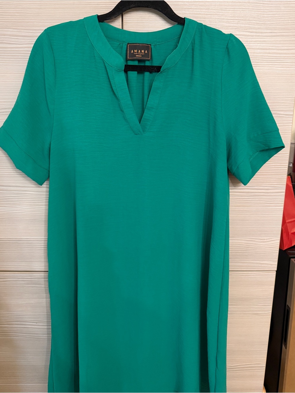 Robe droite élégante vert émeraude col en V Amana - Taille M